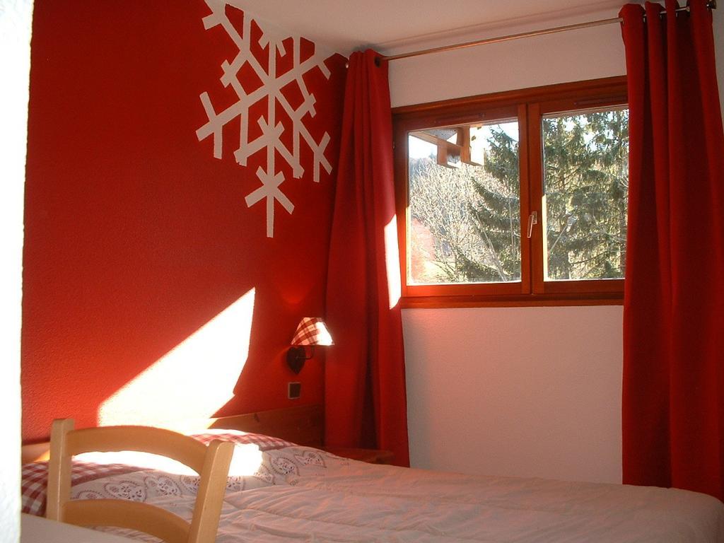 Hotel Le Grand Chalet Foncine-le-Haut Zimmer foto