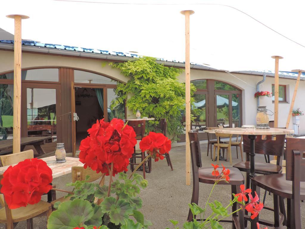 Hotel Le Grand Chalet Foncine-le-Haut Exterior foto